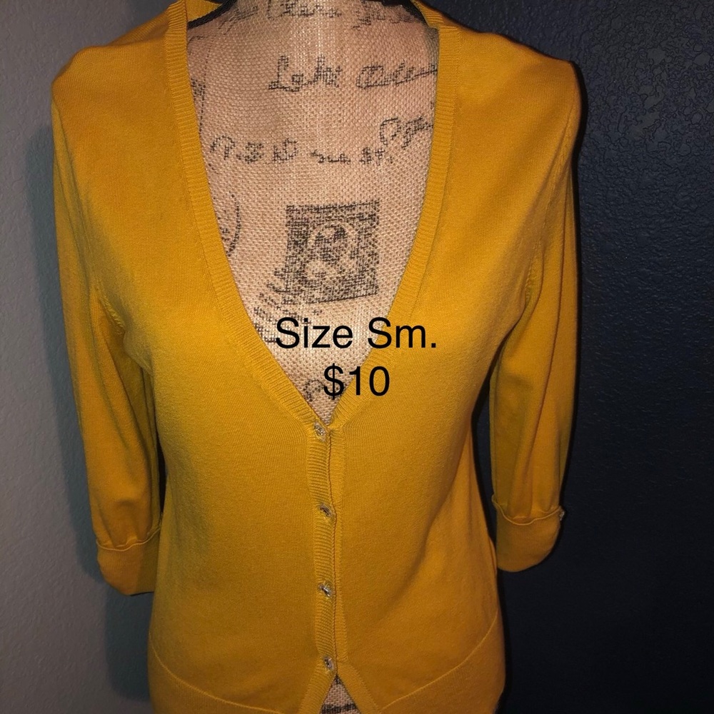 Cardigans - Picture 4 of 8